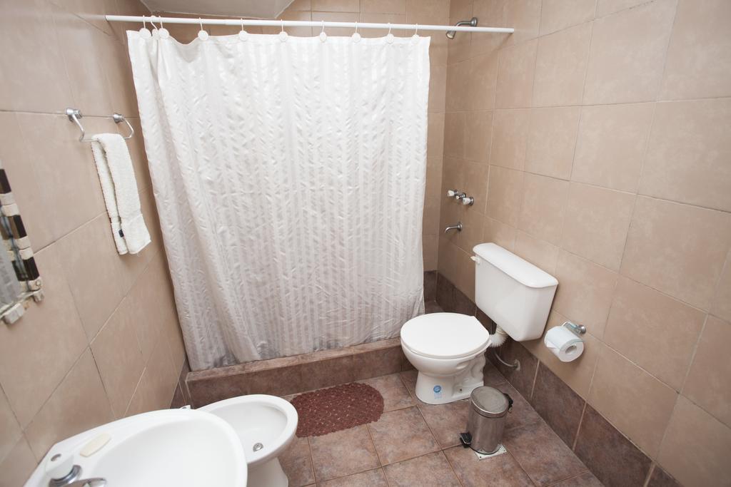 Che Lagarto Hostel בואנוס איירס חדר תמונה