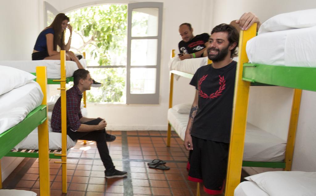 Che Lagarto Hostel בואנוס איירס חדר תמונה